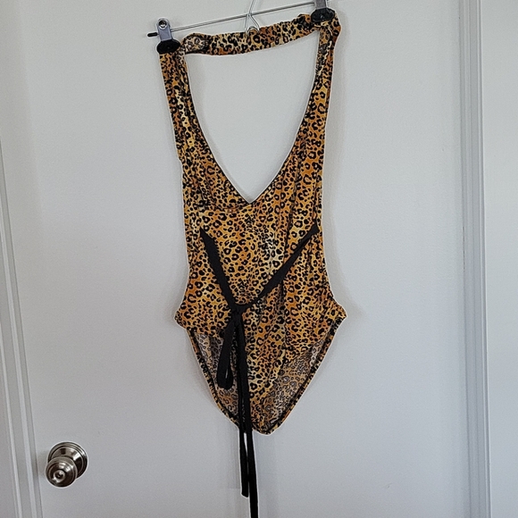 KUSHCUSH SWIMSUIT - Picture 1 of 6